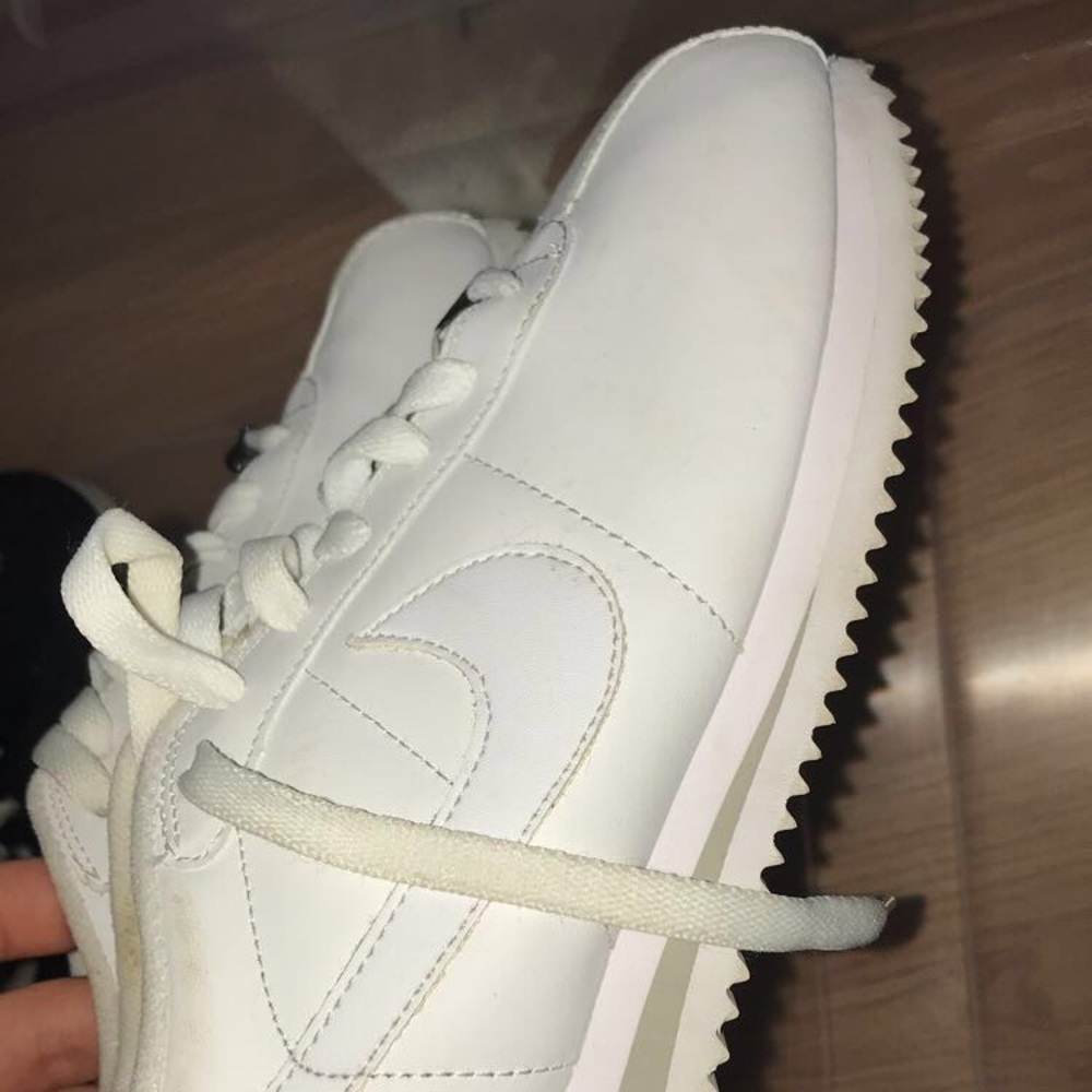 Nike Sports Shoes